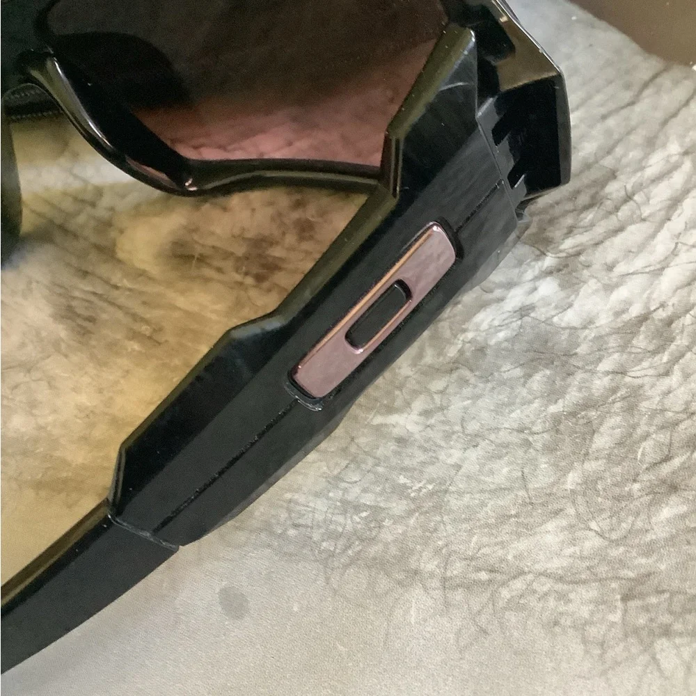 Oakley authentic oil